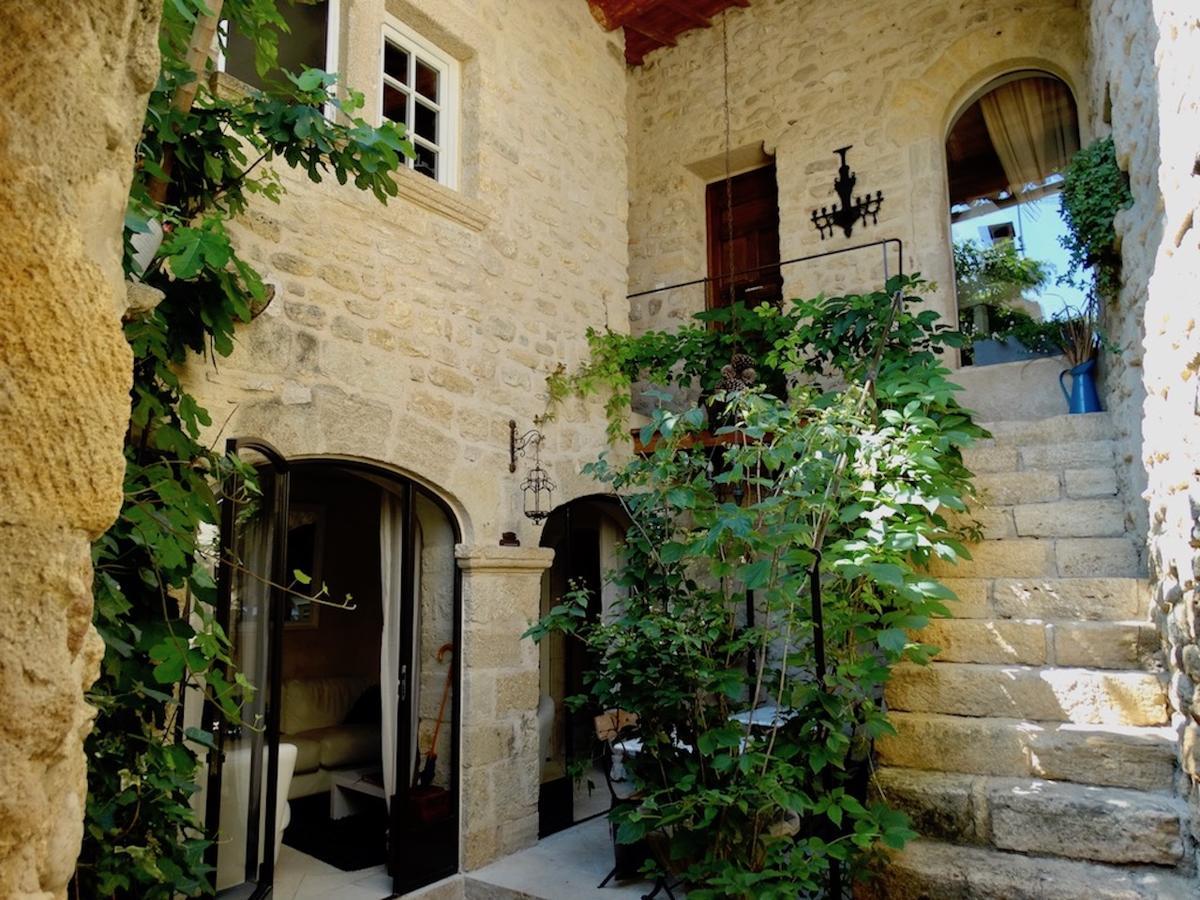 Bed and Breakfast Un Patio En Luberon Ansouis Zewnętrze zdjęcie