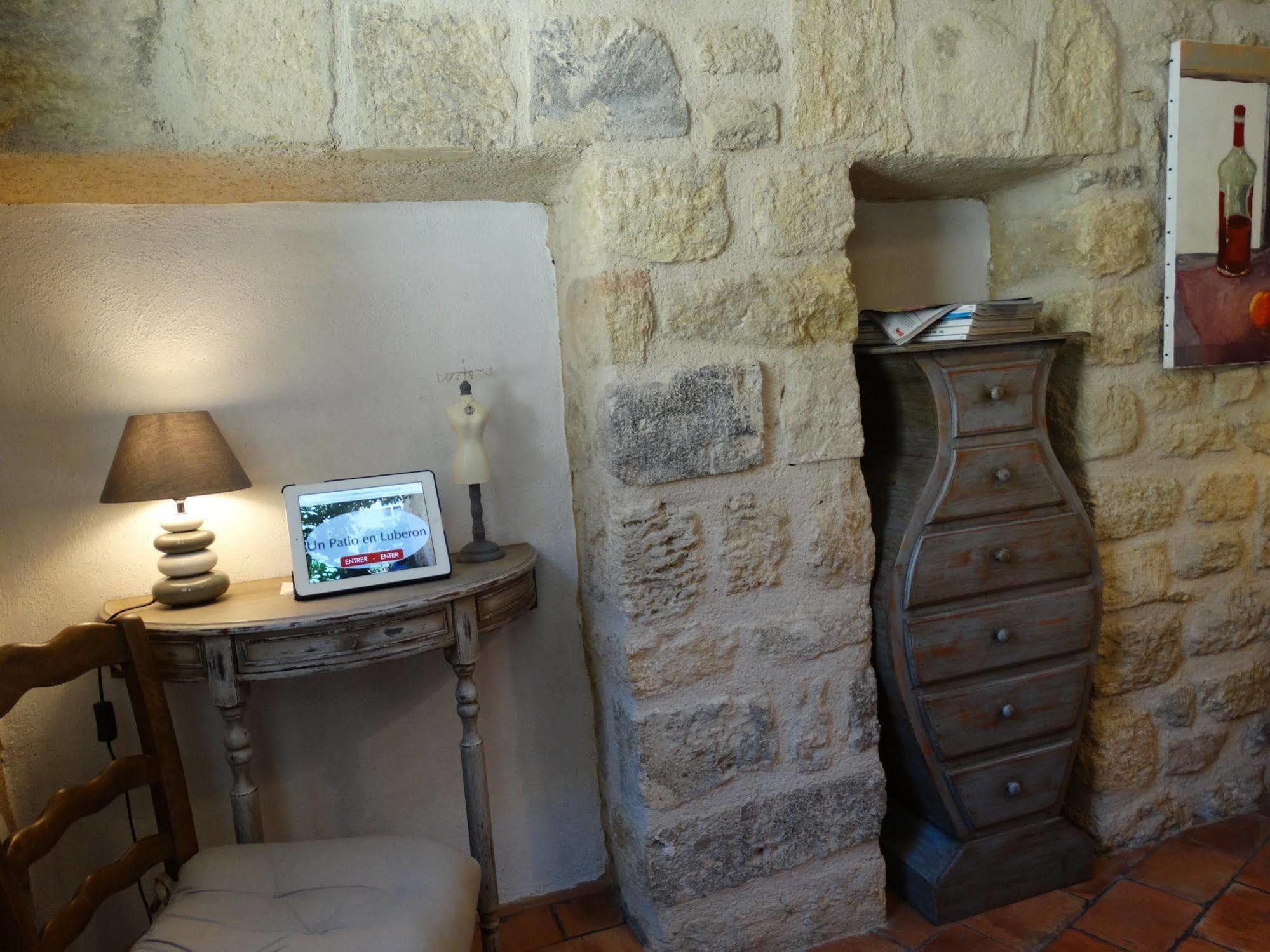 Bed and Breakfast Un Patio En Luberon Ansouis Zewnętrze zdjęcie